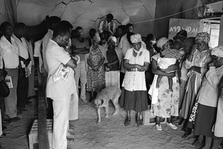 A prayer to open a meting of the Amouti Residents Association