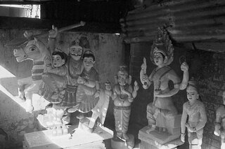 Hindu statuettes. Milton road. 1986
